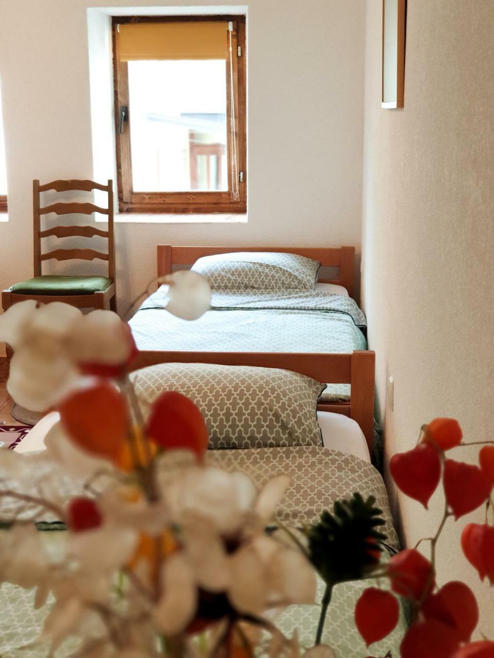 Kulla Dula Guesthouse Gjakova Ngoại thất bức ảnh